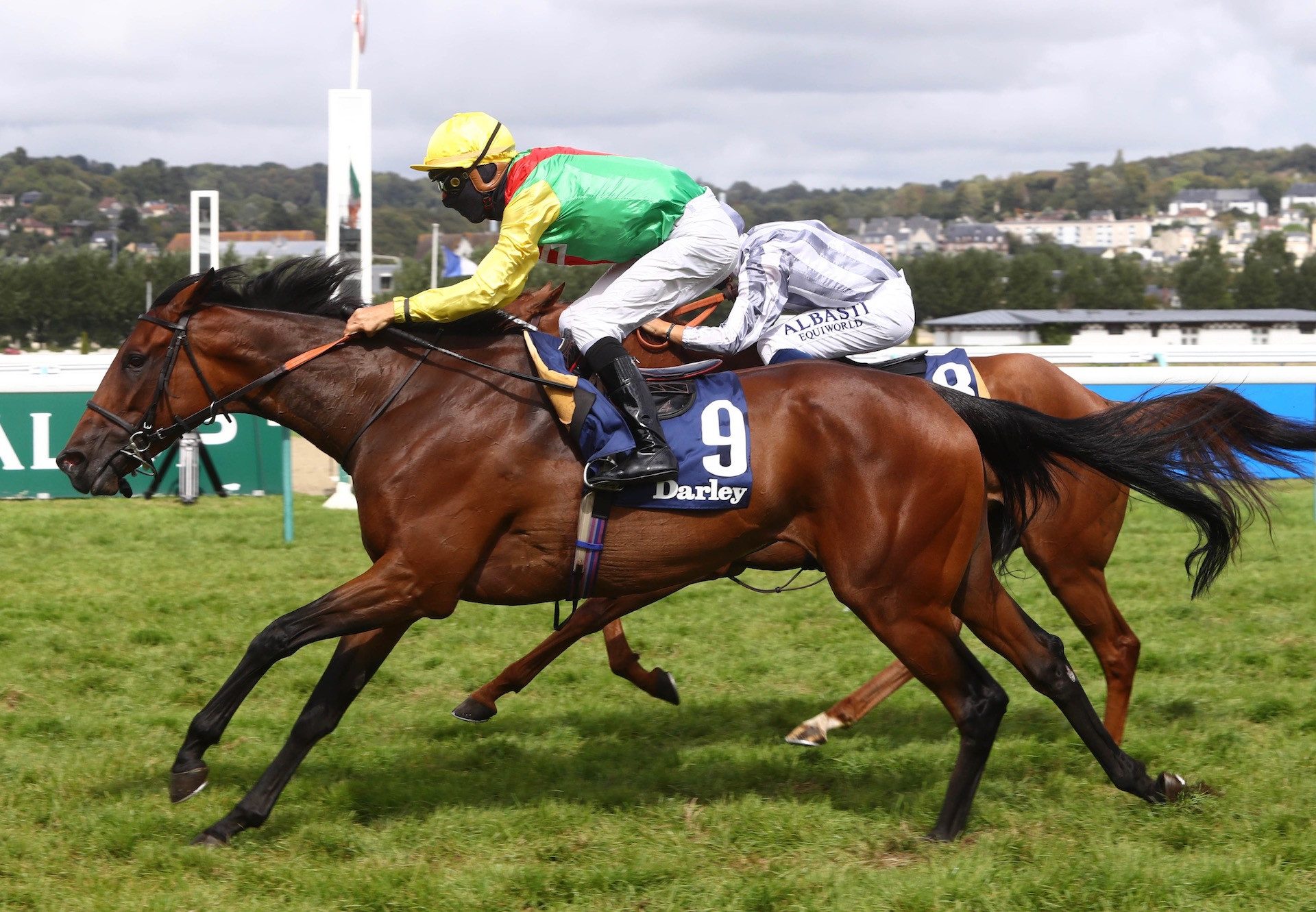 Audarya (Wootton Bassett) wins the Gr.1 Prix Jean Romanet at Deauville