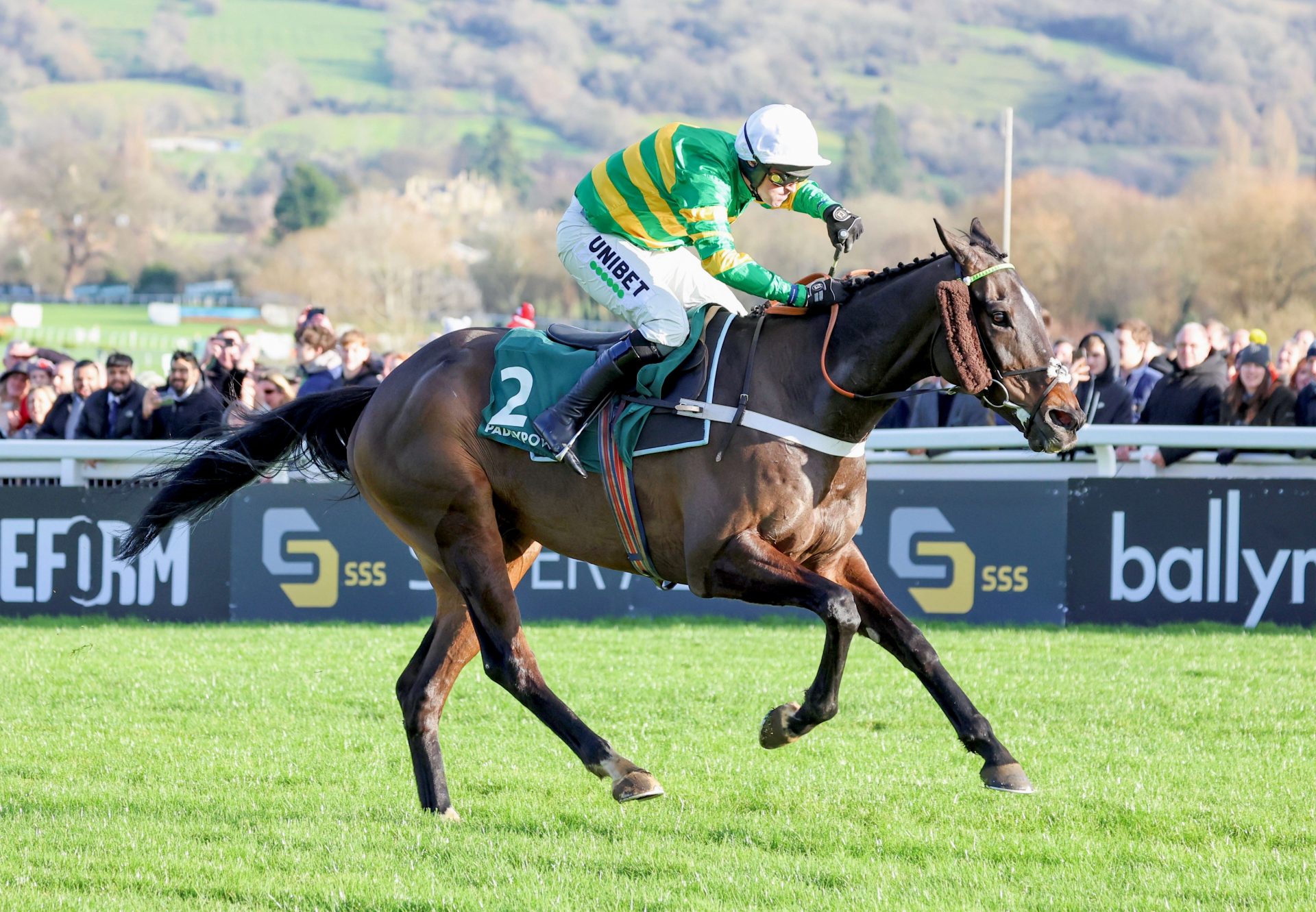 Chantry House (Yeats) Wins The Grade 2 Cotswold Chase at Cheltenham