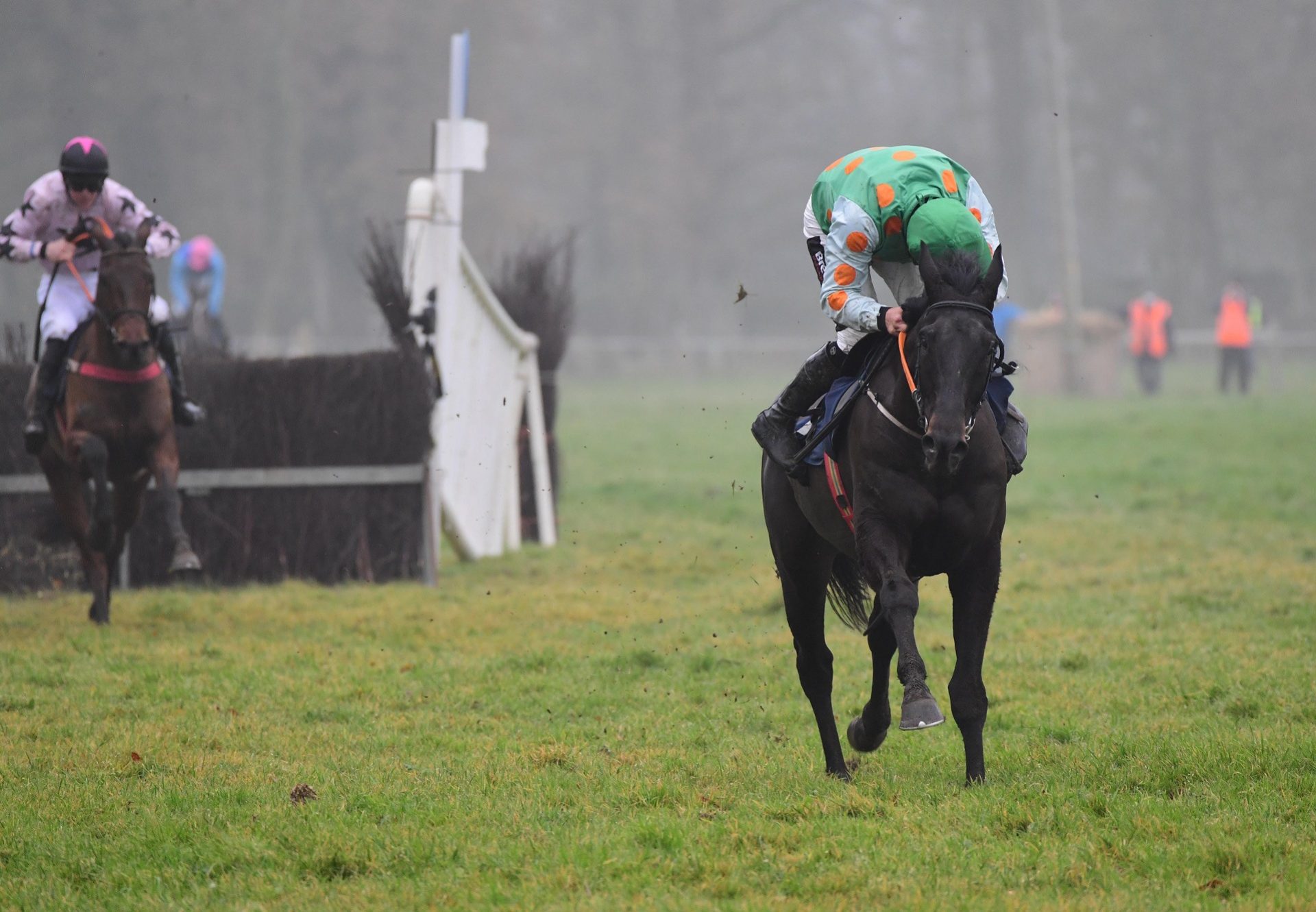 Classic Getaway (Getaway) winning at Borris House