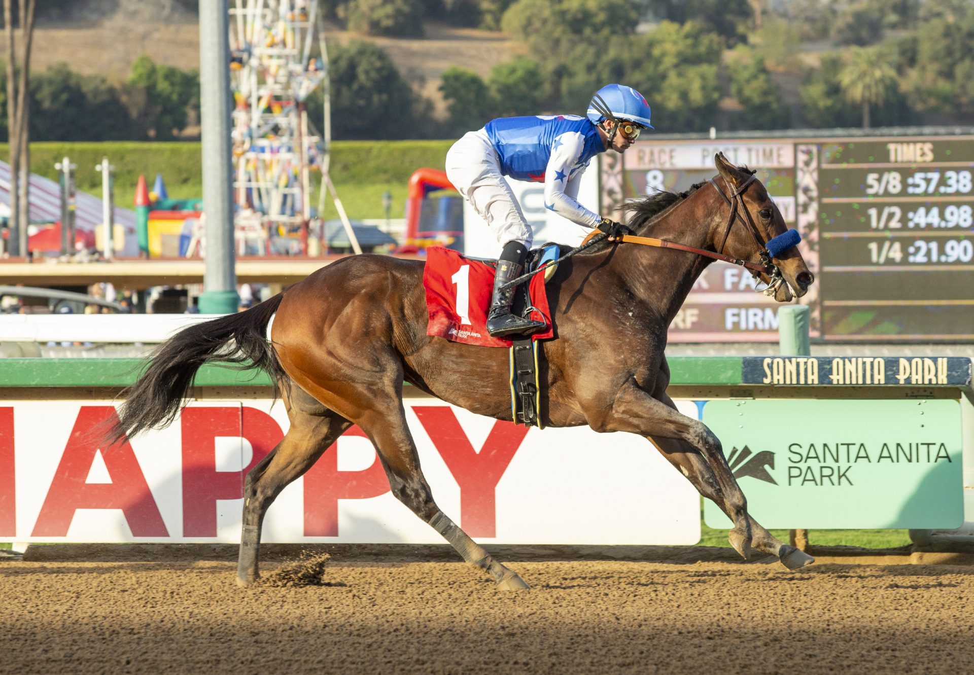 Eda (Munnings) winning the Anoakia Stakes at Santa Anita