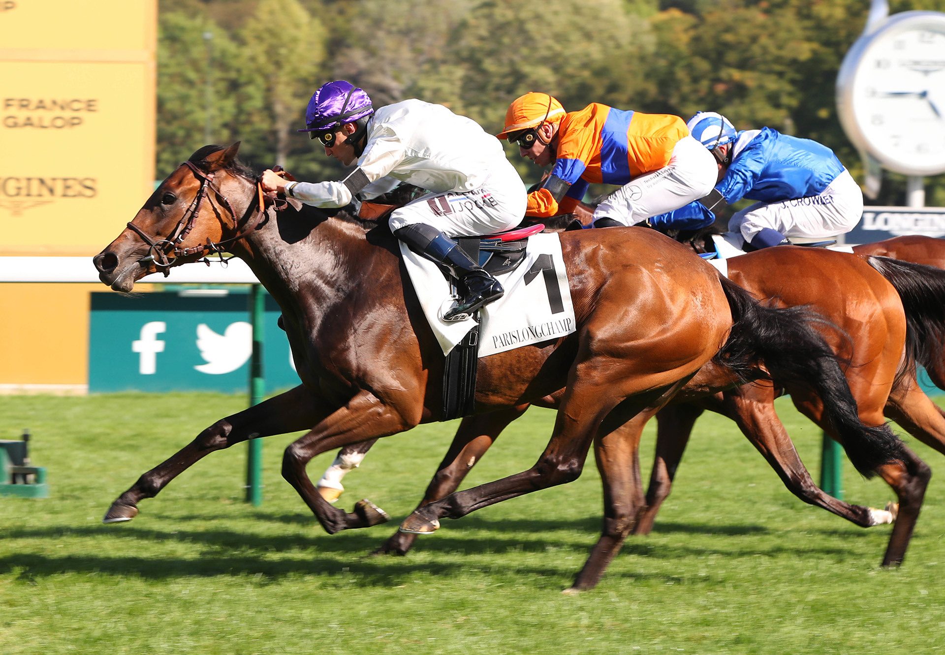 Freville (Gleneagles) wins the Gr.3 Prix D Aumale at ParisLongchamp