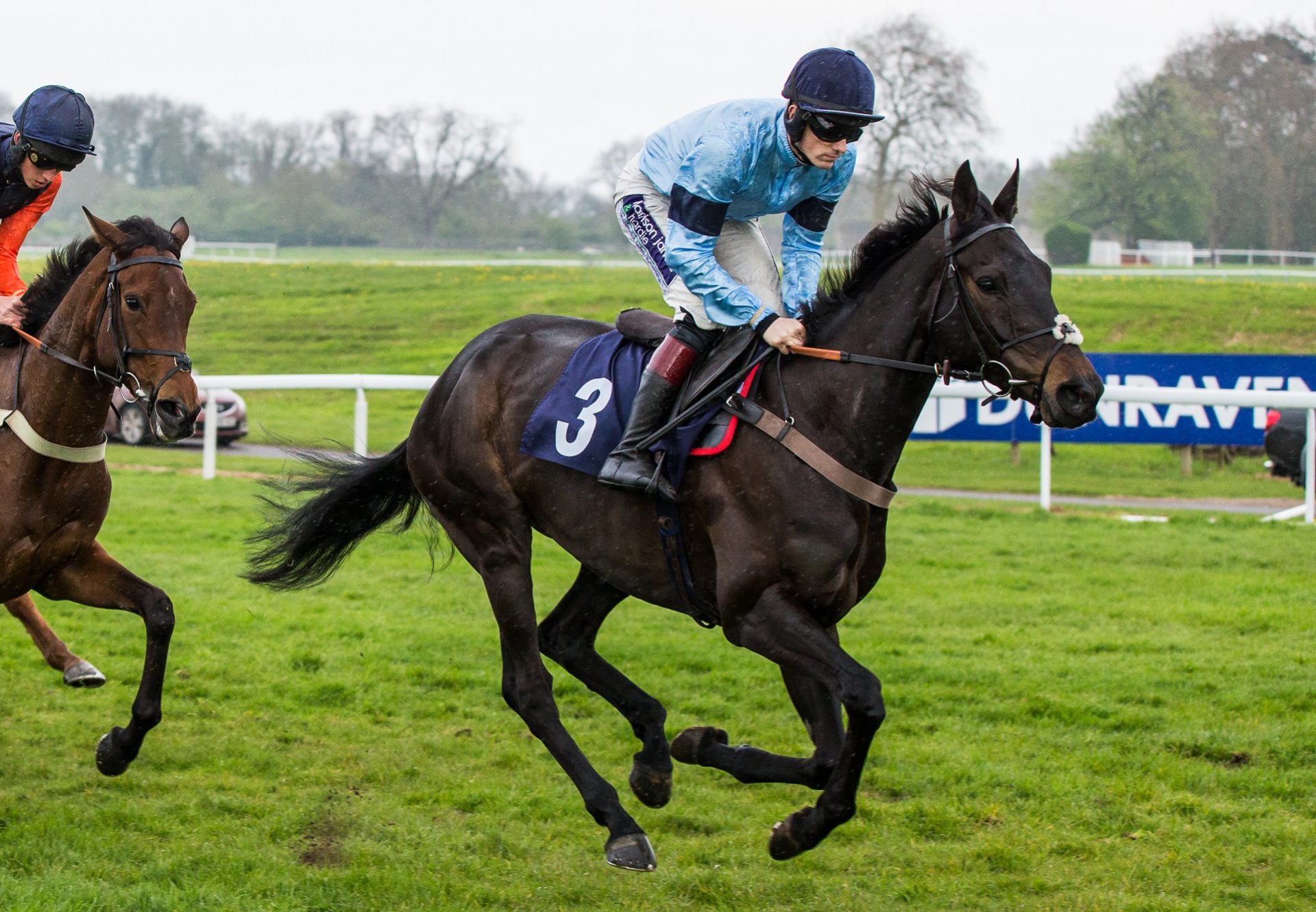 Ifyousayrun (Mahler) winning at Chepstow