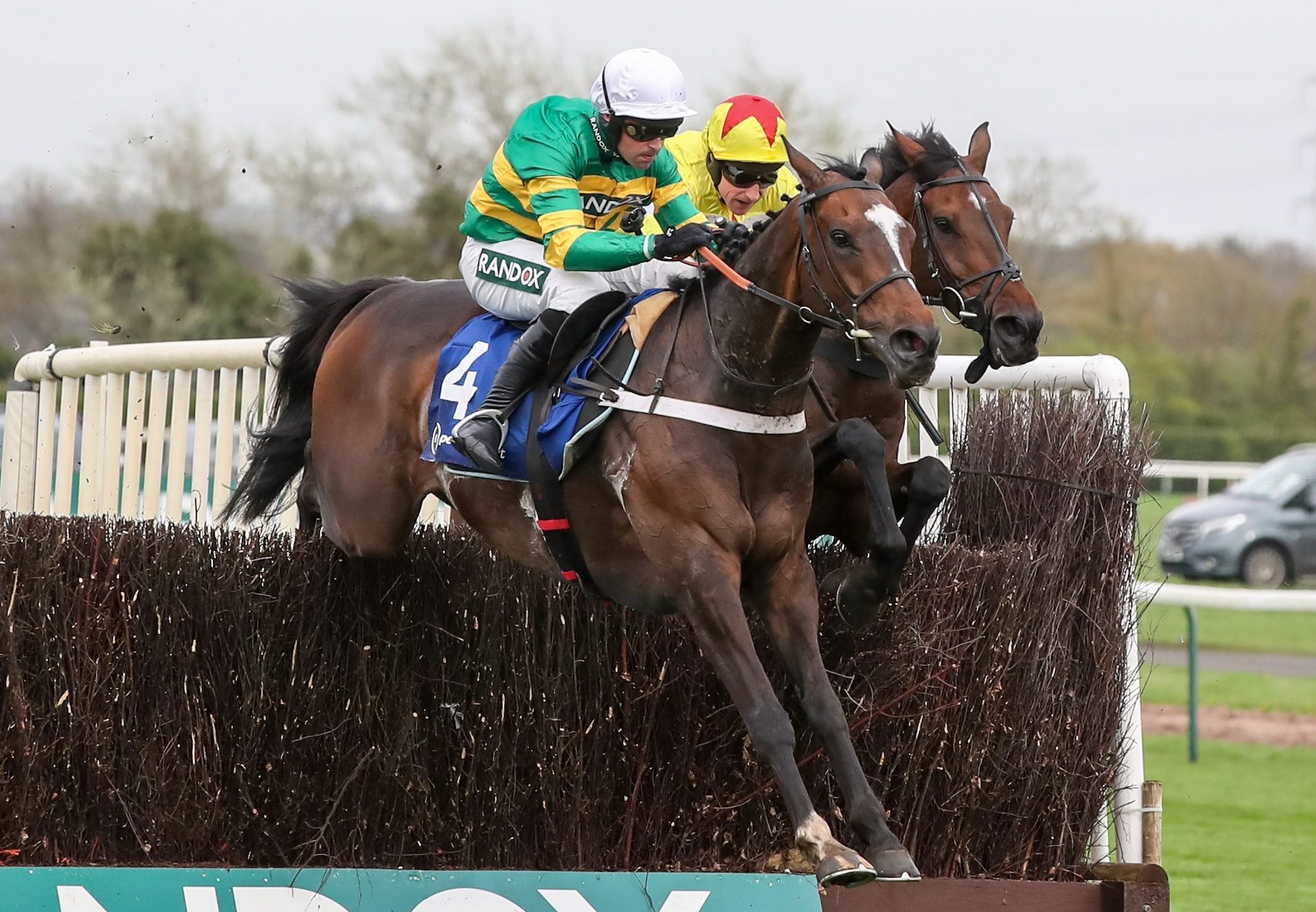 Jonbon (Walk In The Park) Wins Melling Chase At Aintree