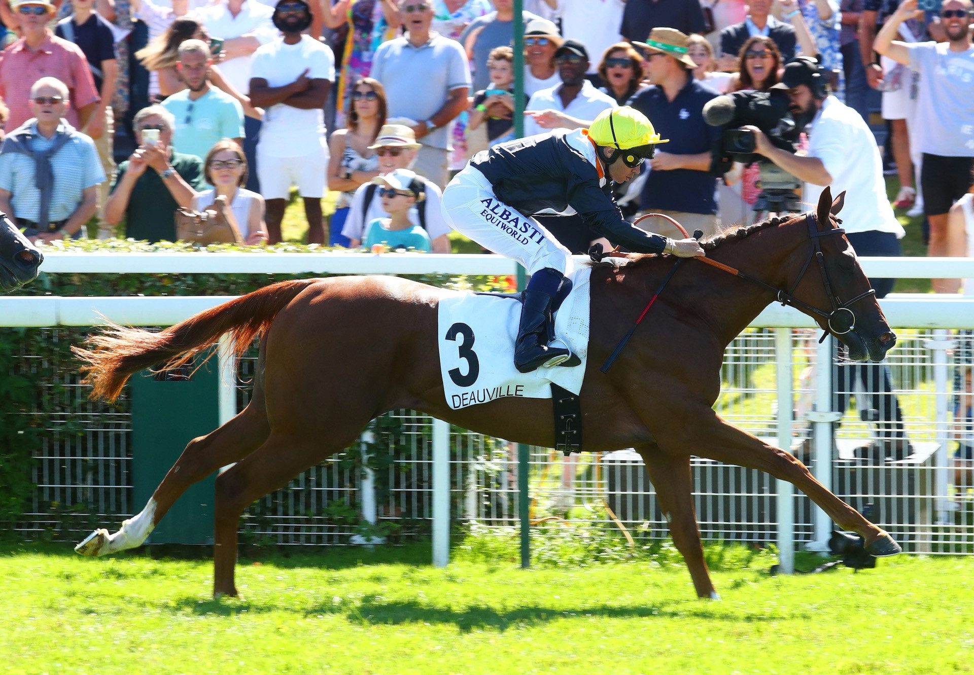 Les Pavots (No Nay Never) Wins The Group 2 Prix Du Calvados at Deauville