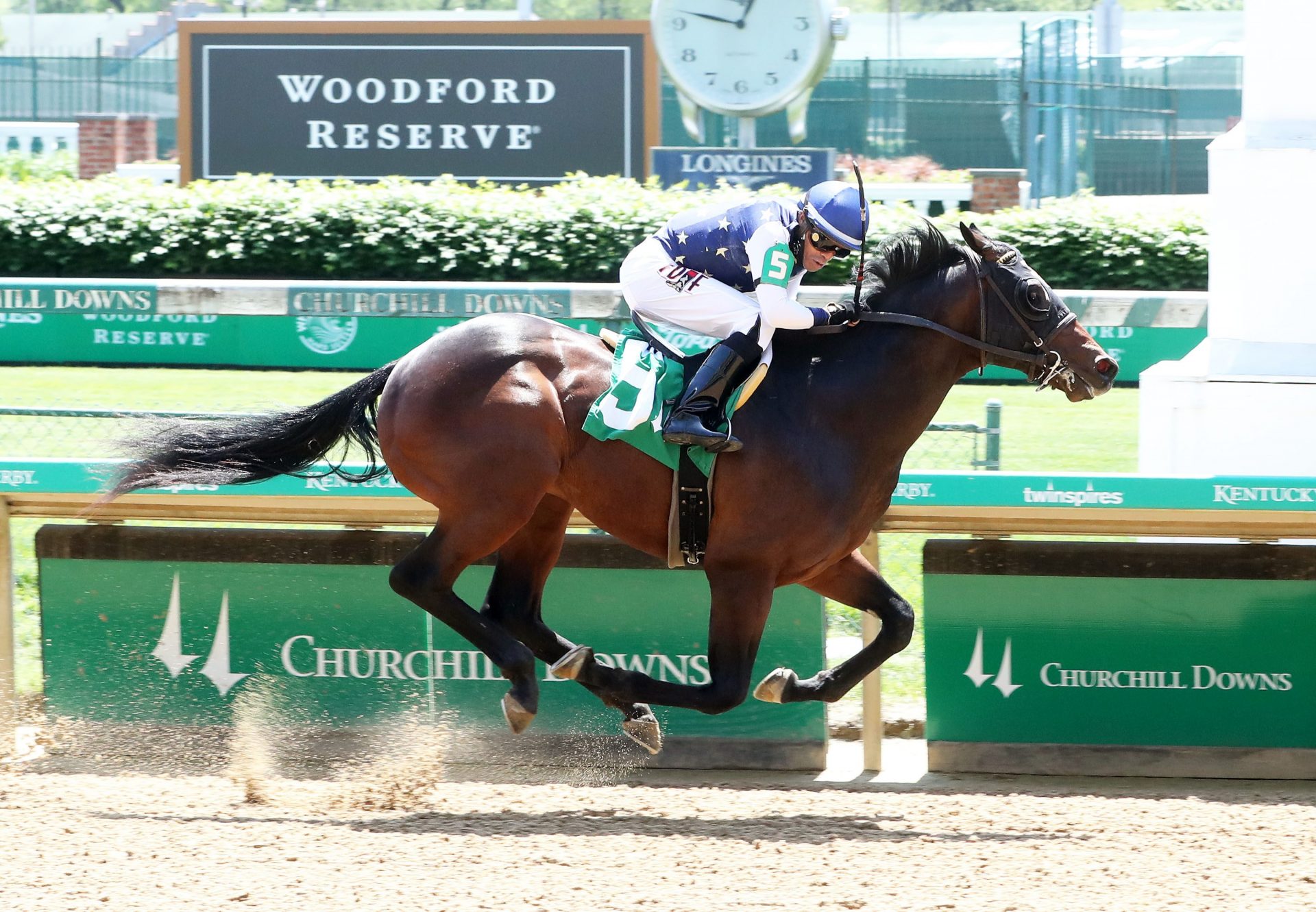 Old Town Road (Classic Empire) winning at Churchill Downs