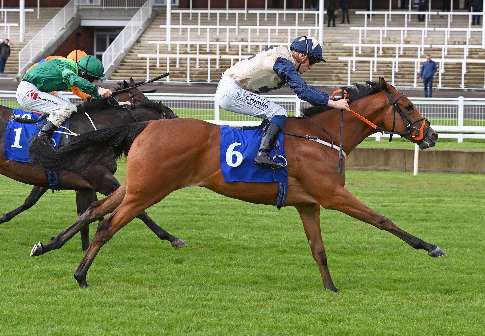 Open Market (Starspangledbanner) Wins On Debut At Cork