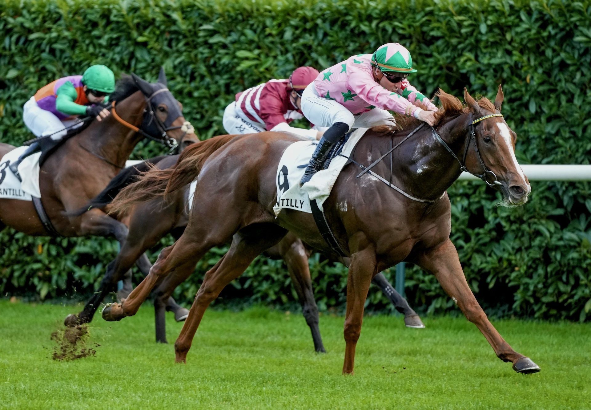 Oujda (Sioux Nation) Wins The Group 3 Prix De Seine Et Oise