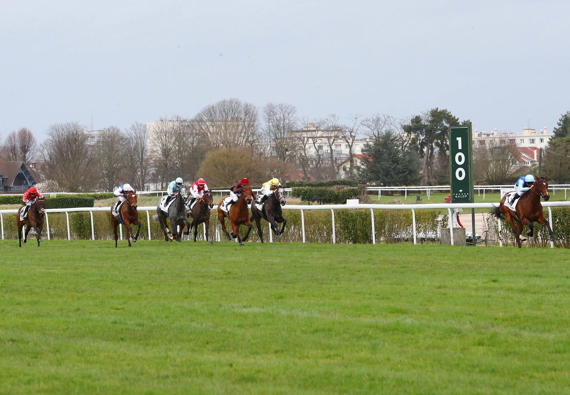 Pensee Du Jour (Camelot) wins the Listed Prix Rose De Mai at Saint-Cloud