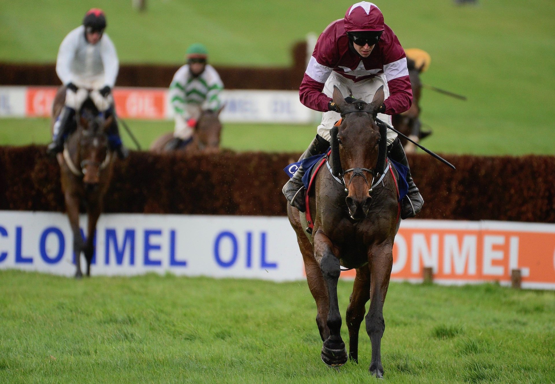 Shattered Love (Yeats) Wins The Listed Mares Chase At Clonmel For A Second Time