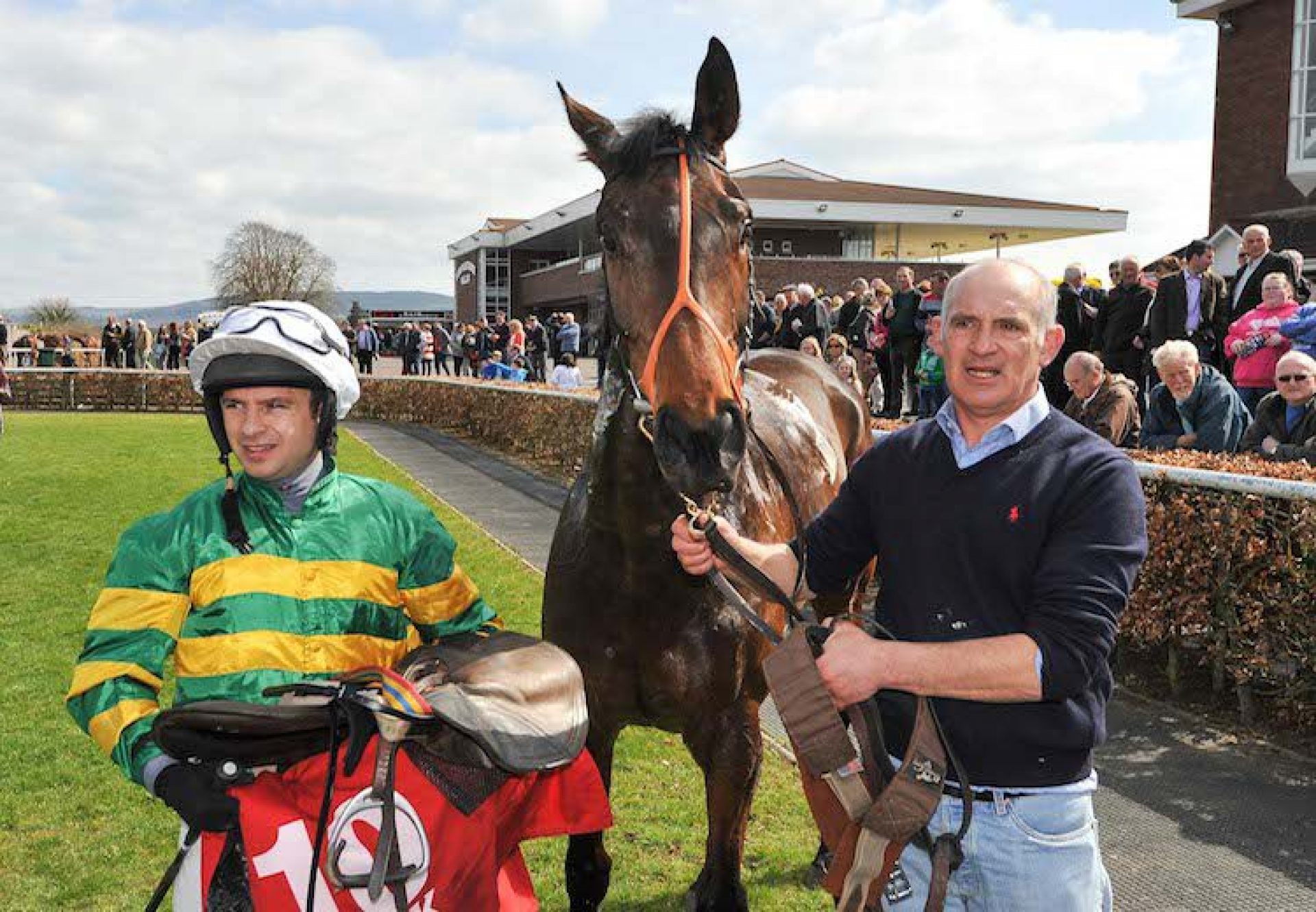 The Living Beauty (Yeats) pictured with connections after winning a maiden hurdle at Cork