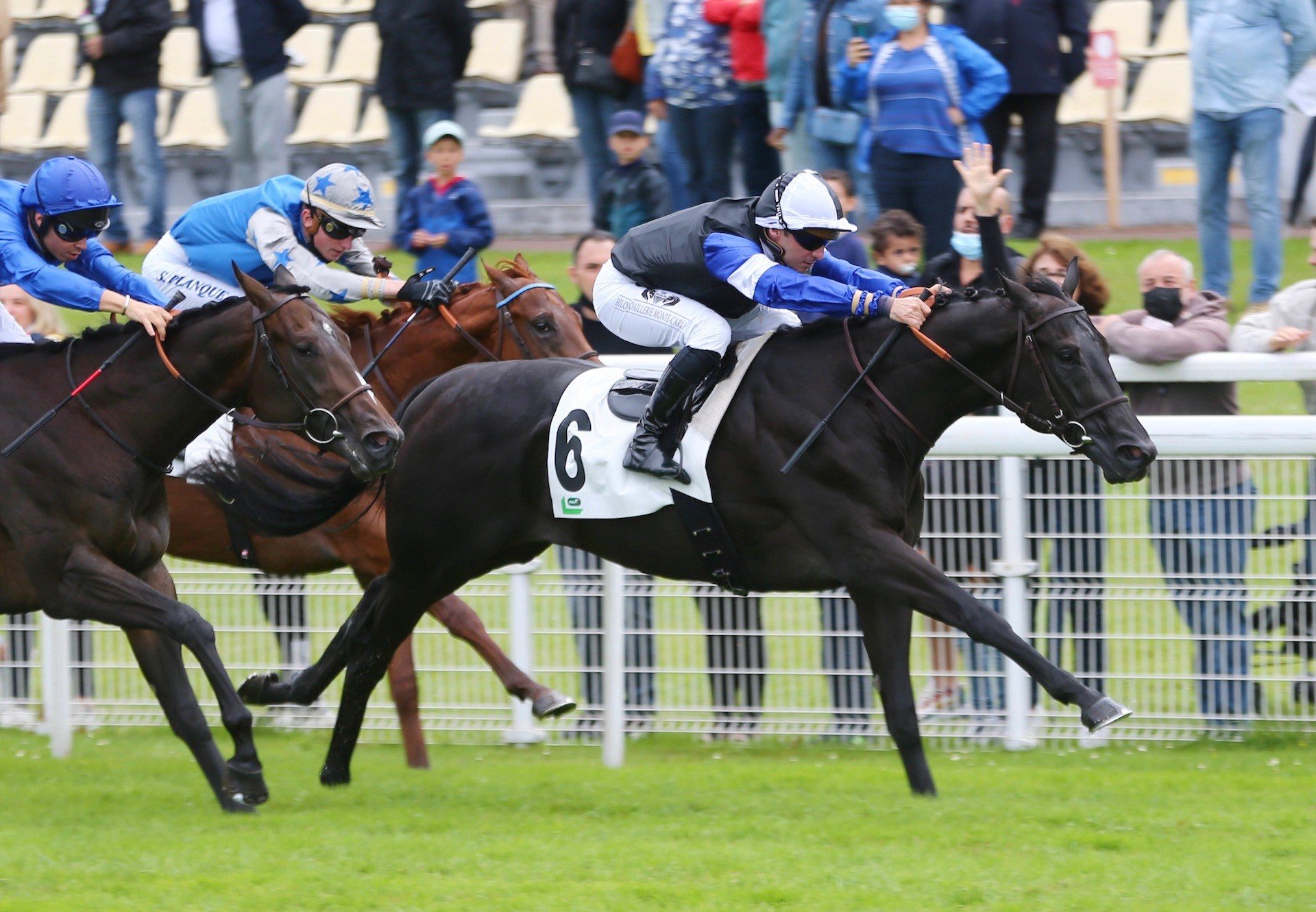 Topgear (Wootton Bassett) Wins On Debut At Deauville