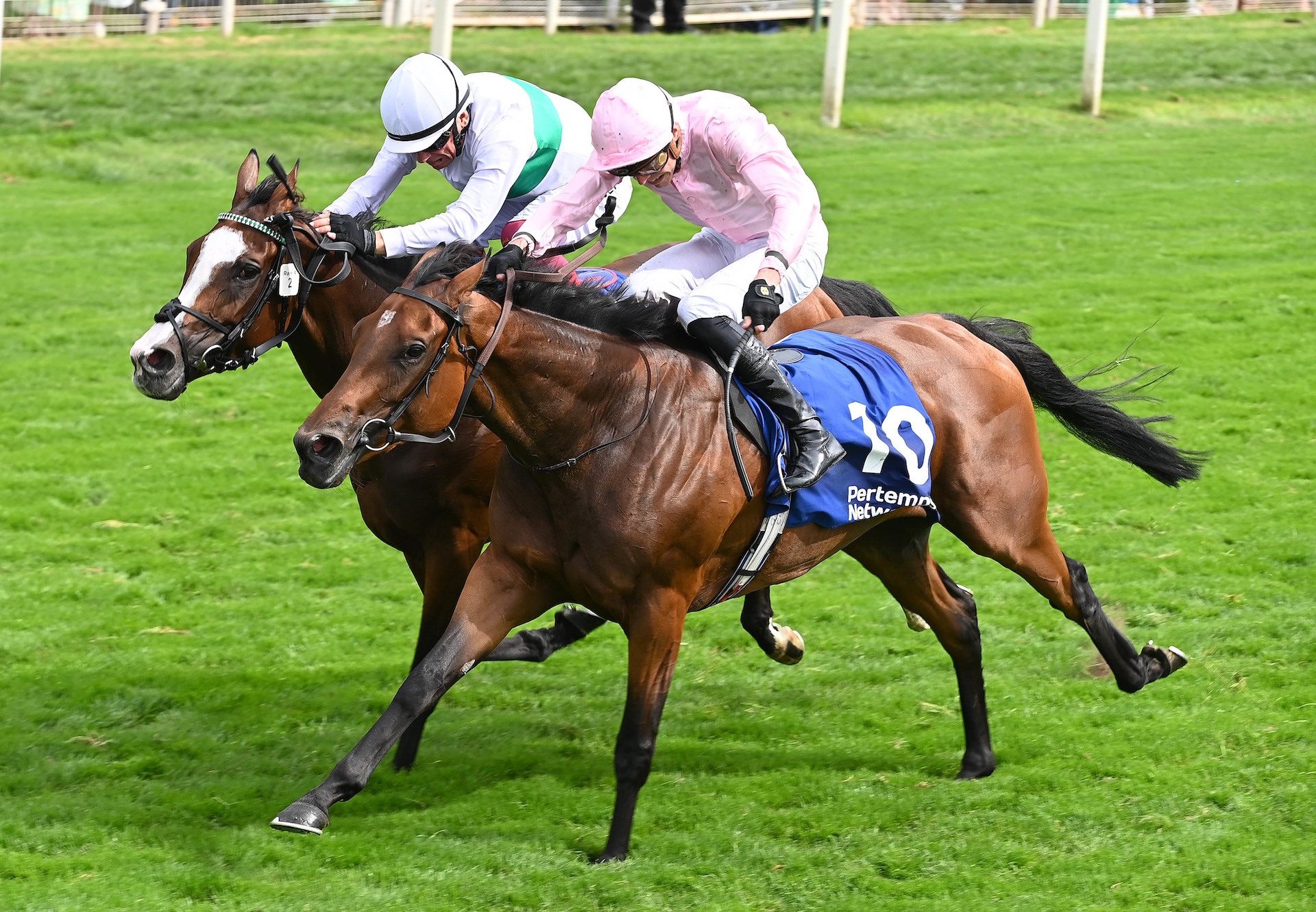 Warm Heart (Galileo) Wins The Group 1 Yorkshire Oaks at York