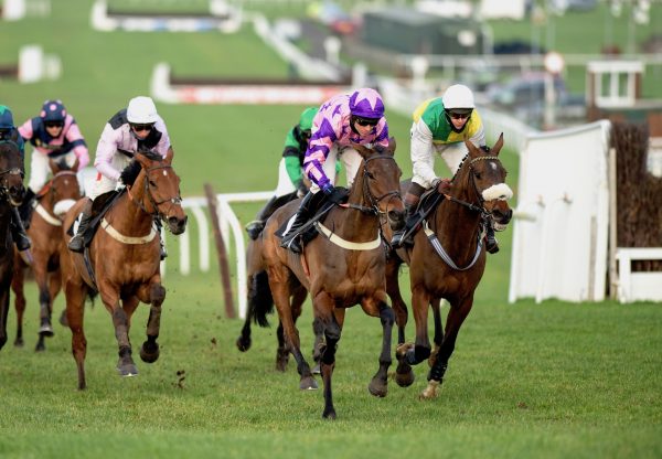 Annual Invictus (Mahler) Completed A Hat Trick In The Novices Hurdle At Plumpton