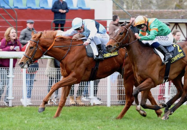 Oujda (Sioux Nation) Wins Her Maiden At Compiegne
