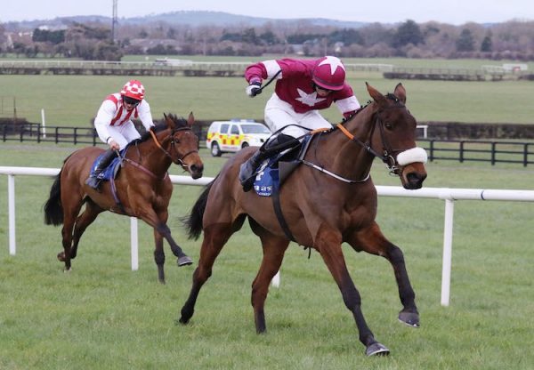 Shattered Love (Yeats) winning a bumper at Naas